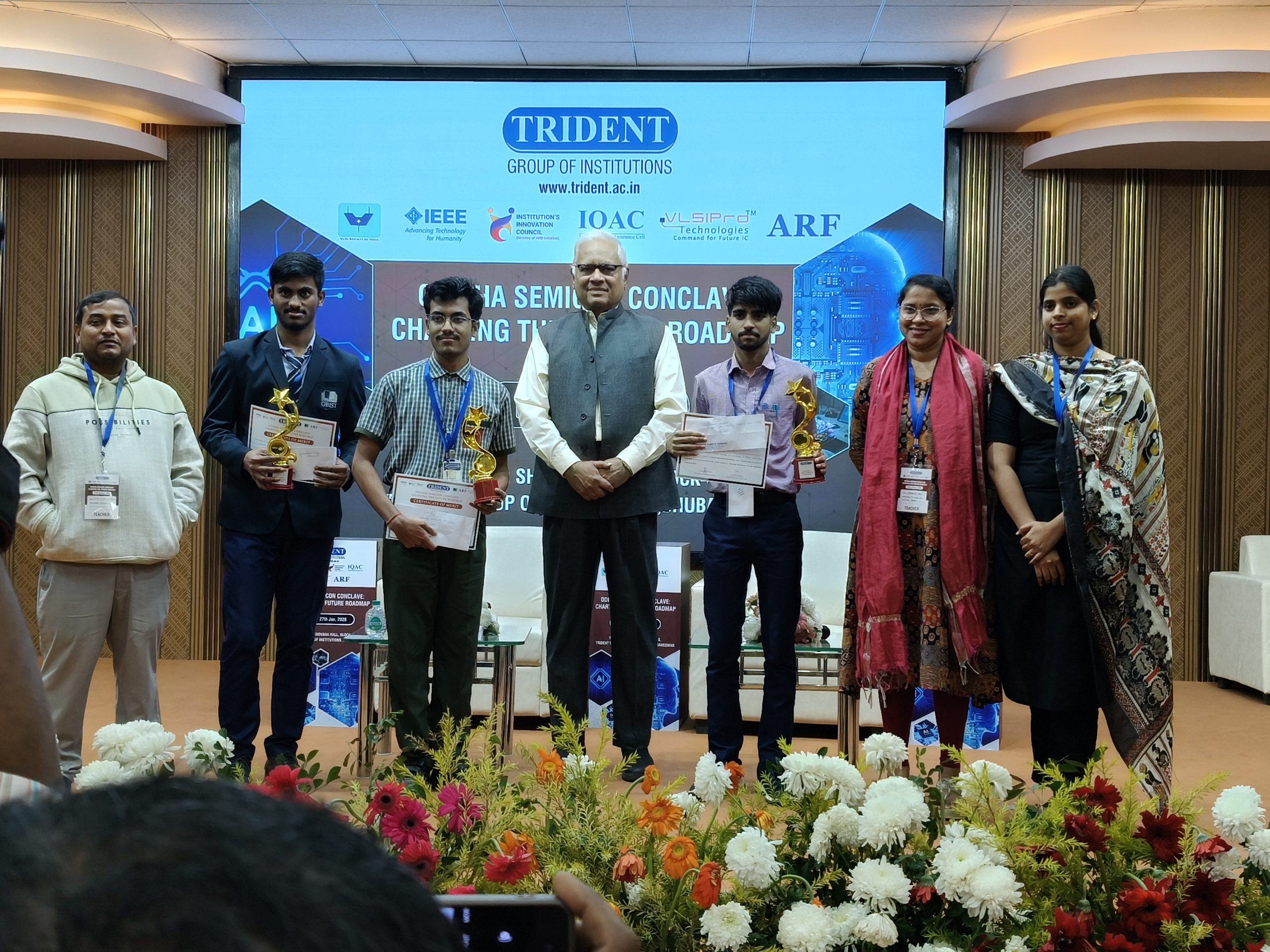VLSI Design Technology